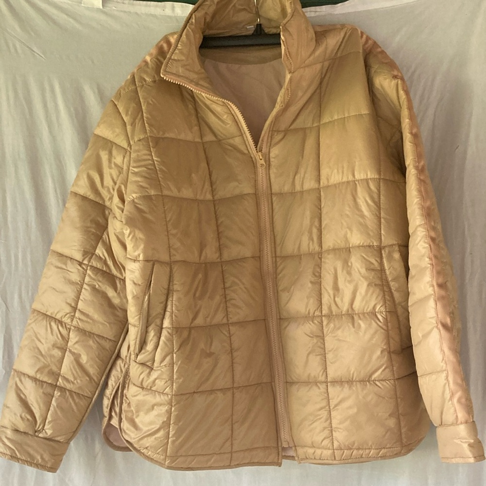 Amazon Tan Puffer Jacket with Quilted Design and Stand-up Collar
